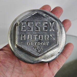 1920s Essex Motors USA Threaded Dust Cover Hub Center Grease Cap Vintage Antique